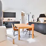 Confortable, Spacieux, Naturel, Tranquille Nyaraló Gembloux
